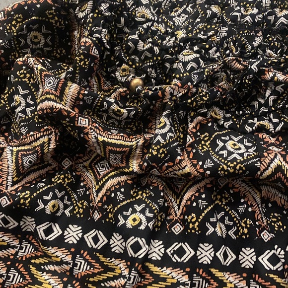 NWT Small Printed Shorts - Picture 2 of 4